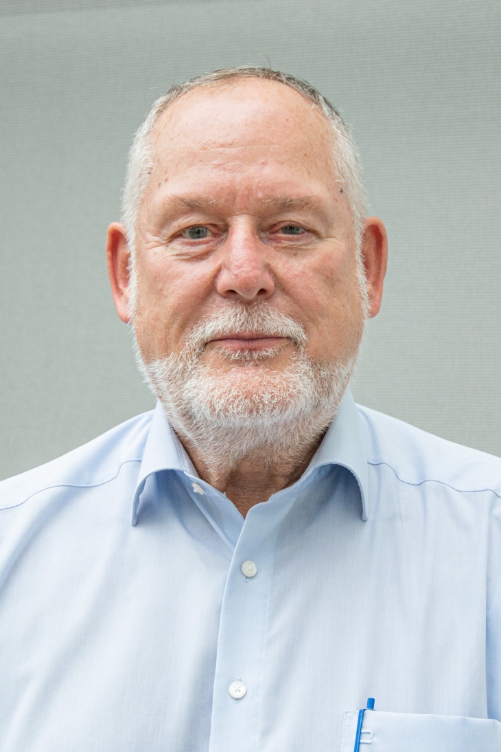 Prof. Dr. Harald Pasch Portrait