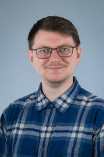 Dr. Ronny  Badeke 