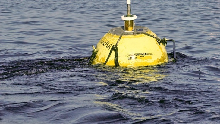 Measuring buoy